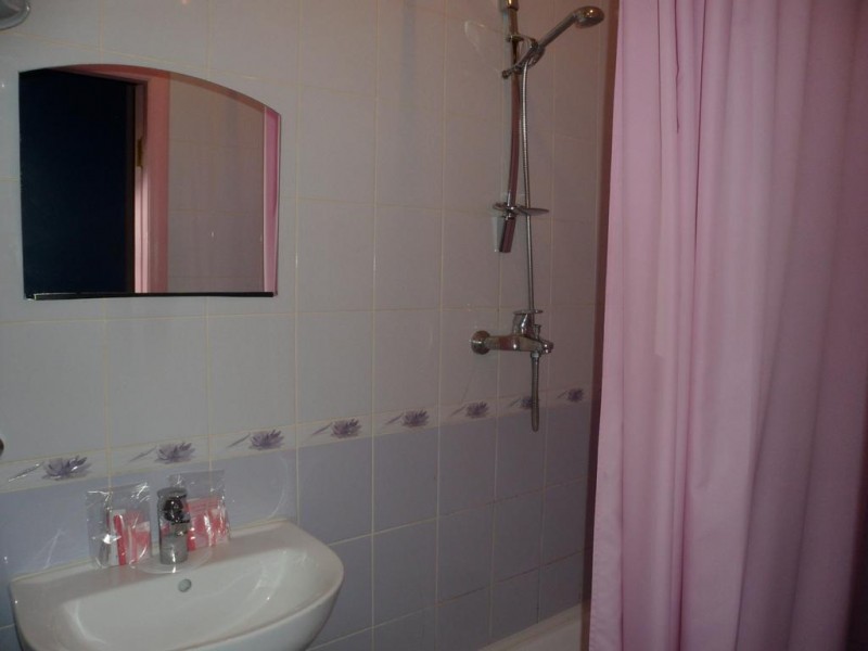 гостиница в кирове евро. гостиница евро 3 киров. ул. гостиница на щорса киров. гостиница в кирове евро.