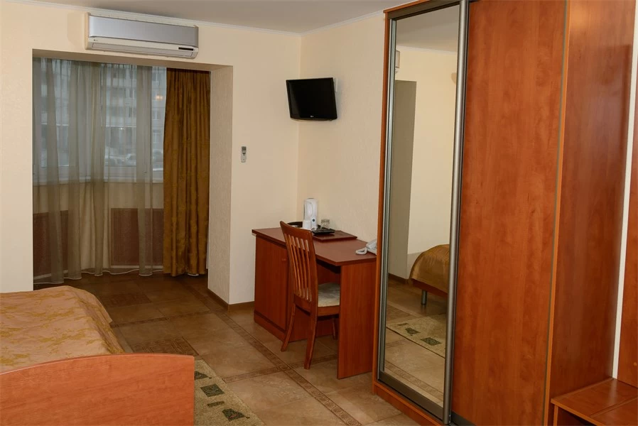 Гостиница премьера тула. Город тула отель премьер. Отель премьер тула. Тулла премьер отель. Премьера тула ул максимовского 3.