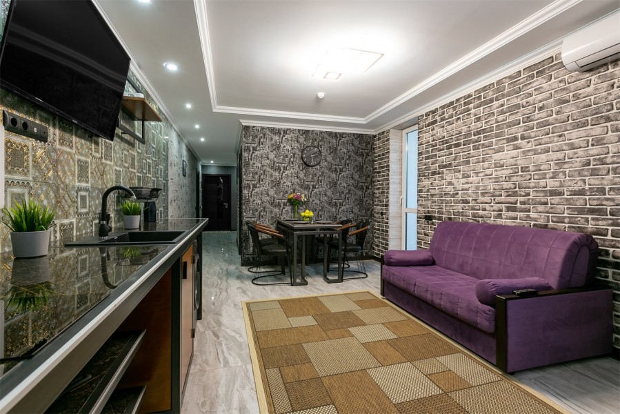 Homes краснодар. Английский дом краснодар гостиница. apart homes.